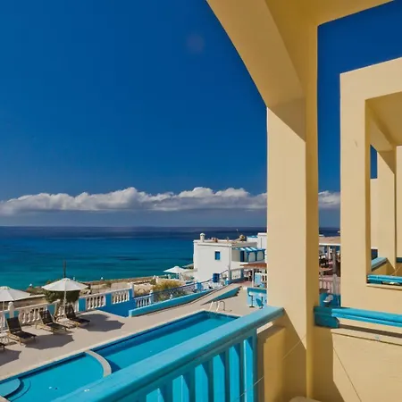 Sarris Hotel